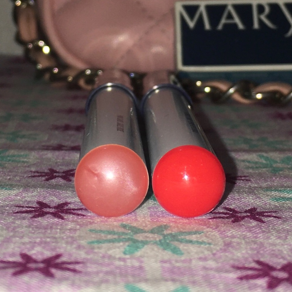 CORAL or PINK Lip Pencil Mary Kay